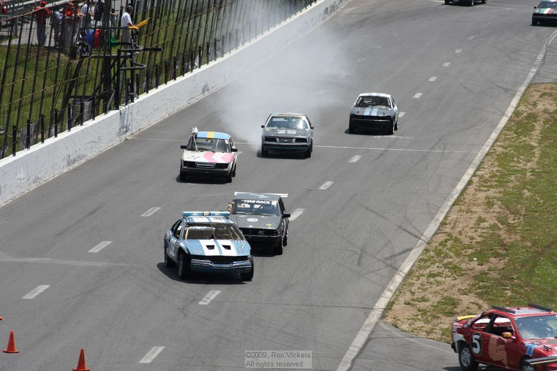 Illustration for article titled The 24 Hours Of LeMons New England 2009 Über Gallery, Part 5